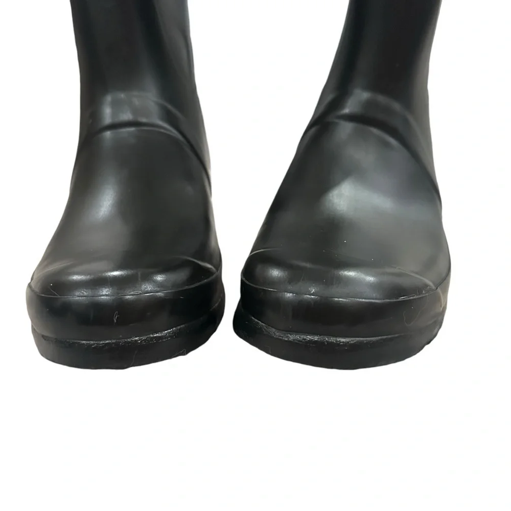 Hunter Women's Original Matte Tour Buckle Strap Rain Boots